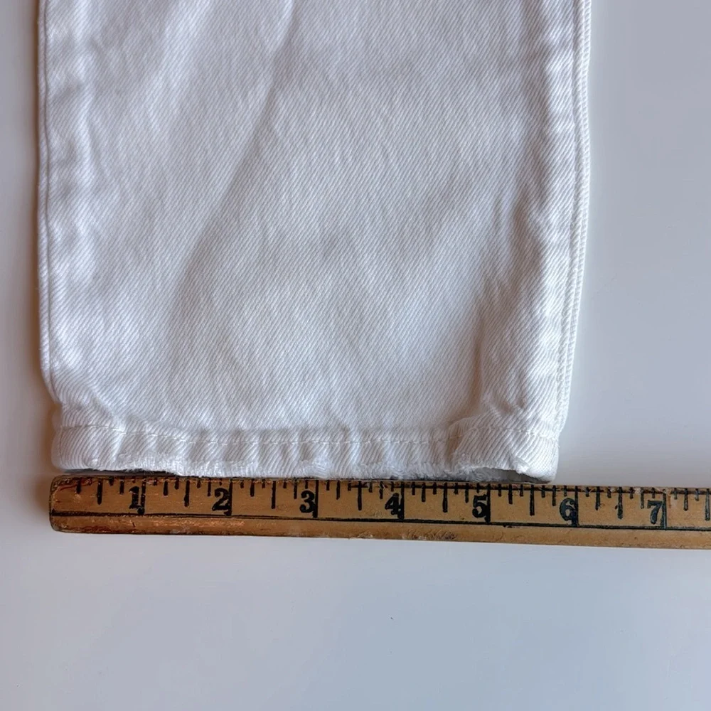 Levi's Customized and Tapered White Distressed jeans - Picture 11 of 11